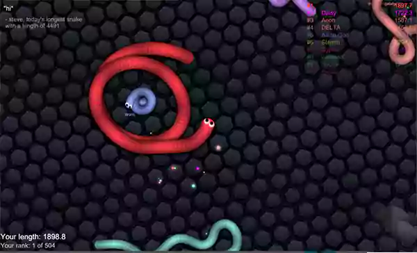 Slither IO Game Highlights